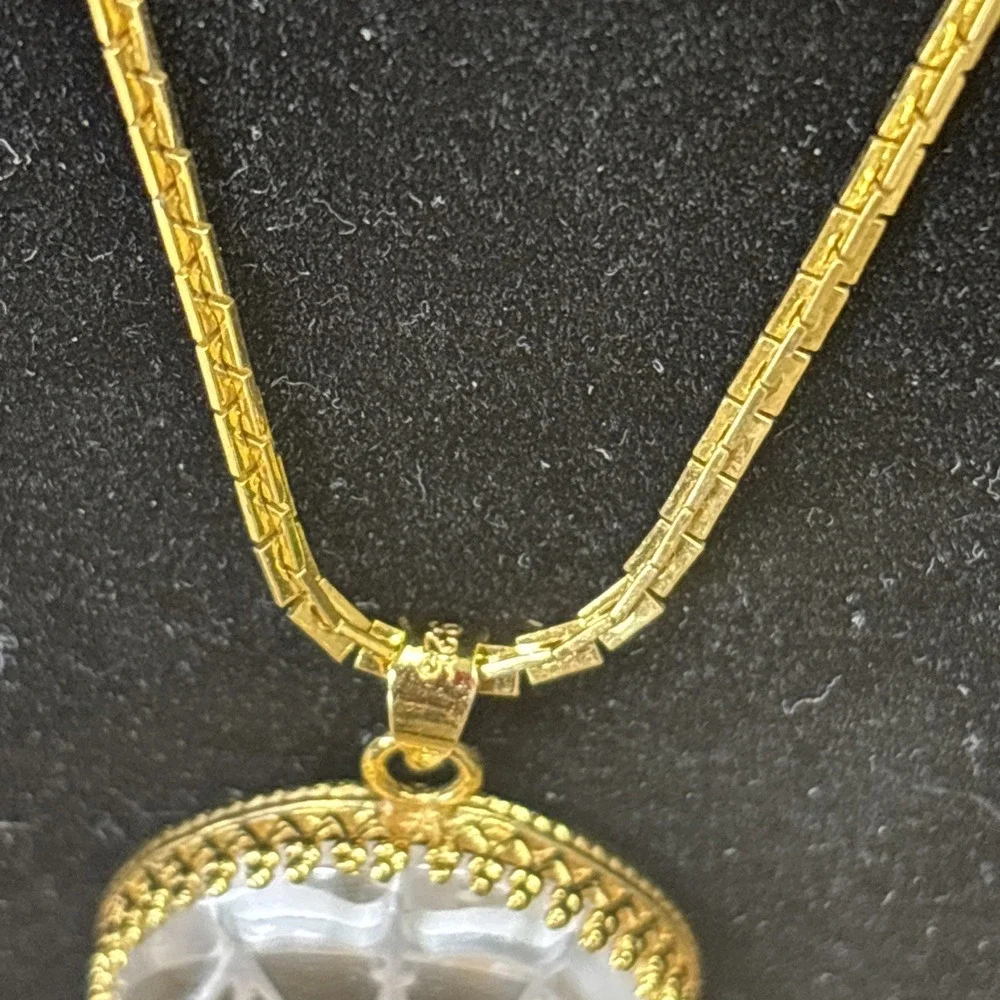 Vintage Libra Zodiac Scales Pendant Necklace gold tone